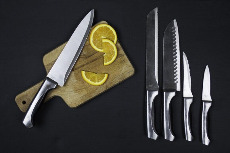 The Ultimate Guide to Choosing the Best Sharp Knives for…