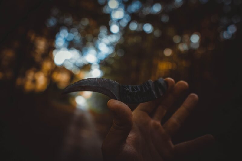 Knife Safety Tips: How to Handle Knives Responsibly in the Kitchen